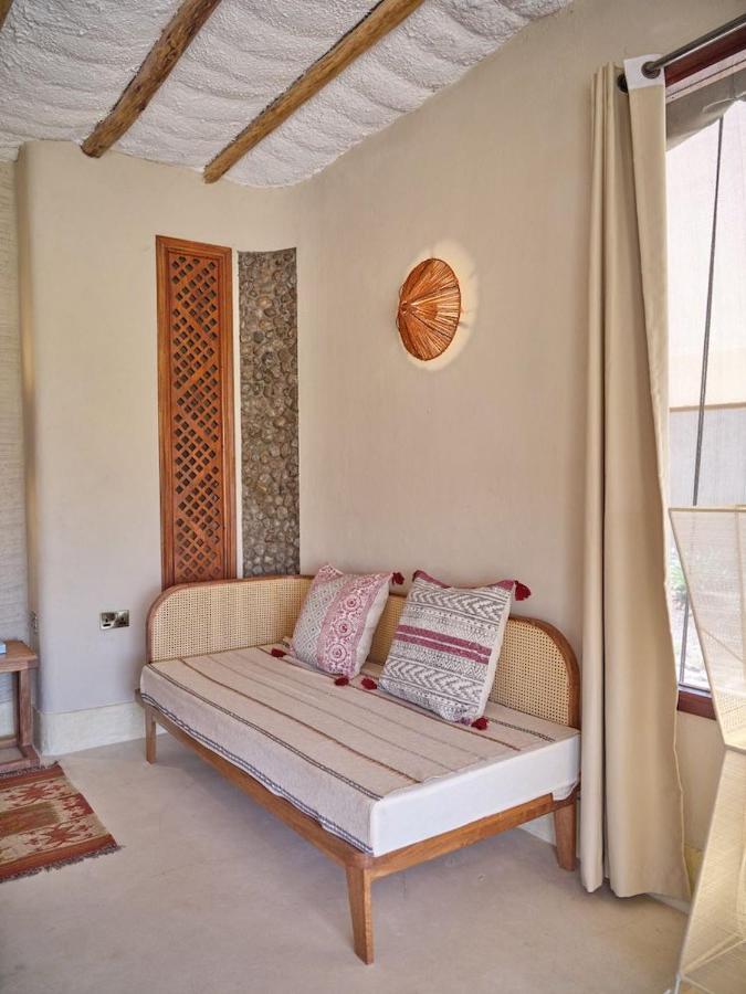 Surana Buffalo Springs Archers Post Exterior photo